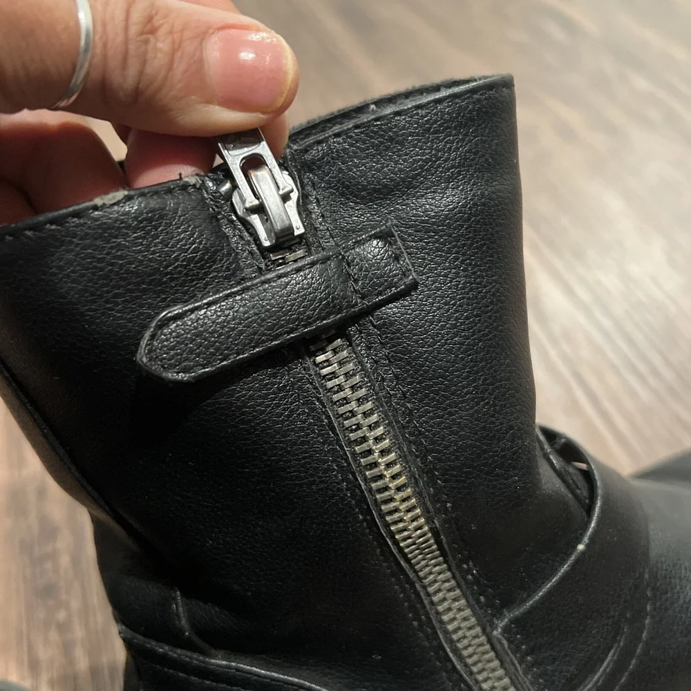 FRYE Veronica Bucle-strap Engineer Boot Toddler Little Kid Size 1
